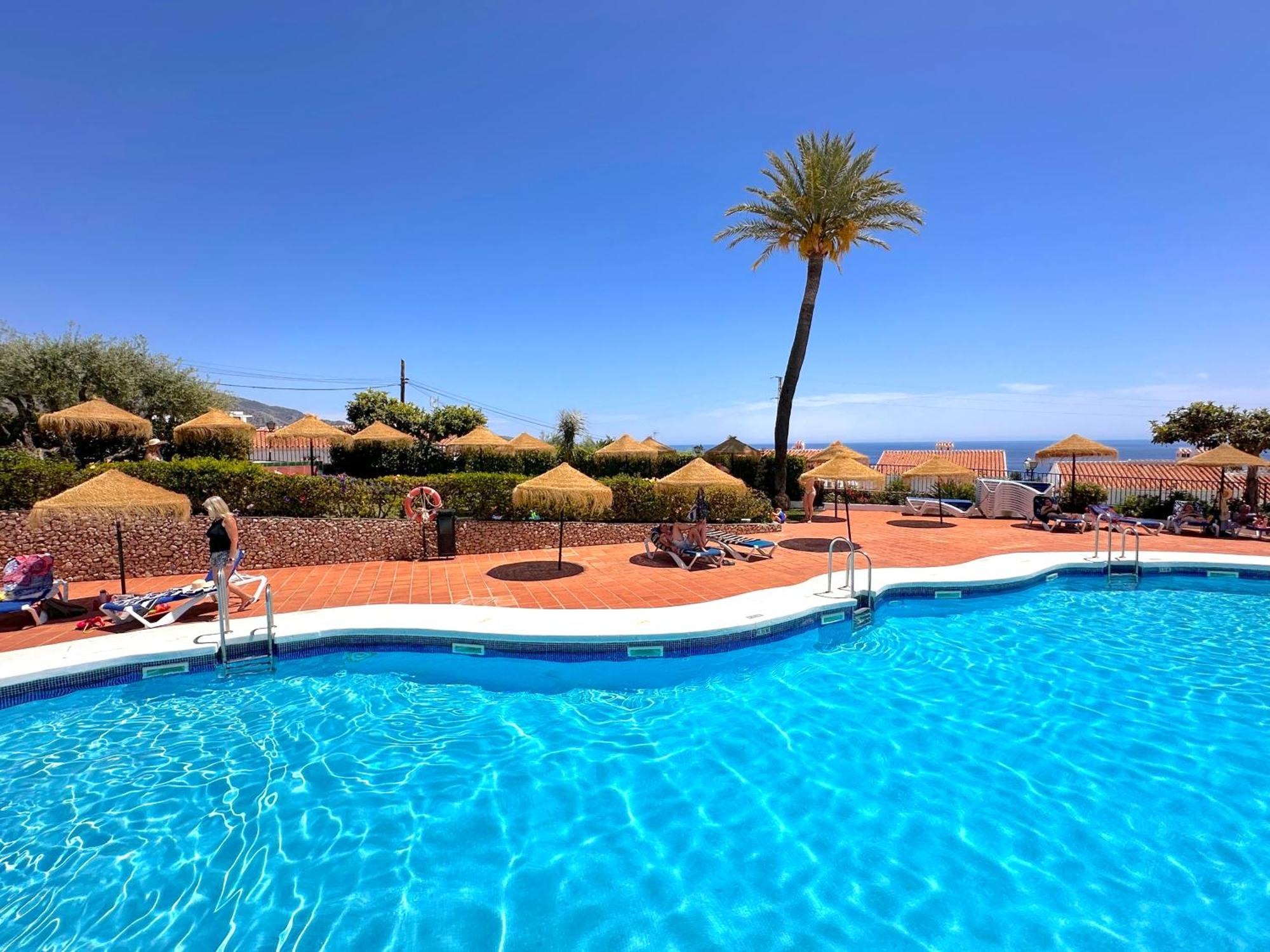 Los Naranjos 25A Private Pool Capistrano Village Nerja Exterior foto